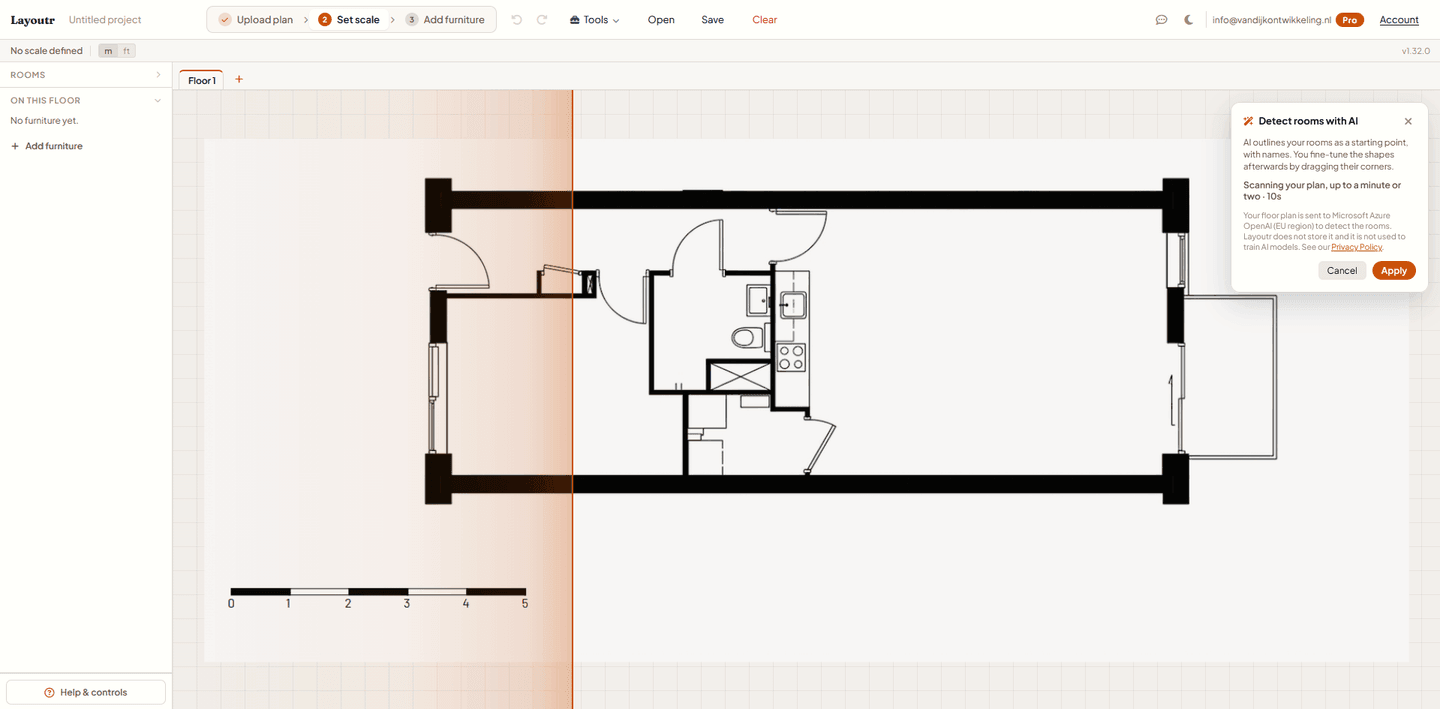 Screenshot van Layoutr met een plattegrond en het paneel ‘Detect rooms with AI’ dat de kamers automatisch herkent.